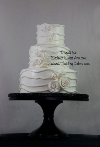 Fondant Wedding cake by Donna Joy