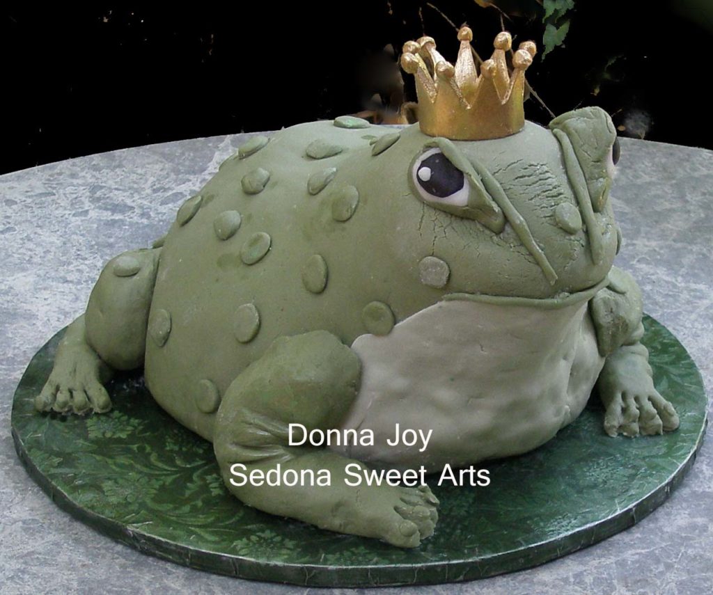 Freddie the Bullfrog Grooms Cake appeared in movie His crown was removable