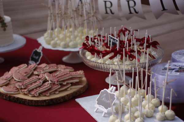 Cake Pops, Cookies by Donna Joy