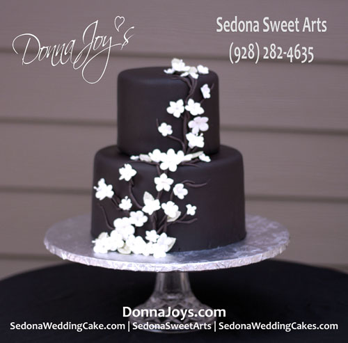 Black Fondant Sedona Wedding Cake