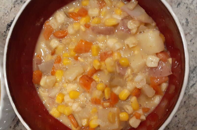 Hearty Corn Chowder (Vegan)