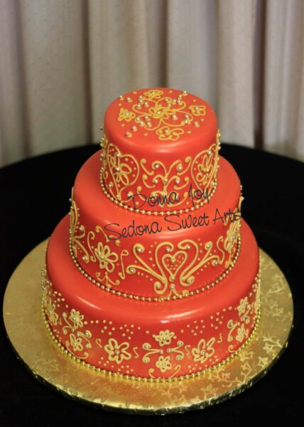 Indian Wedding Cake orange Gold