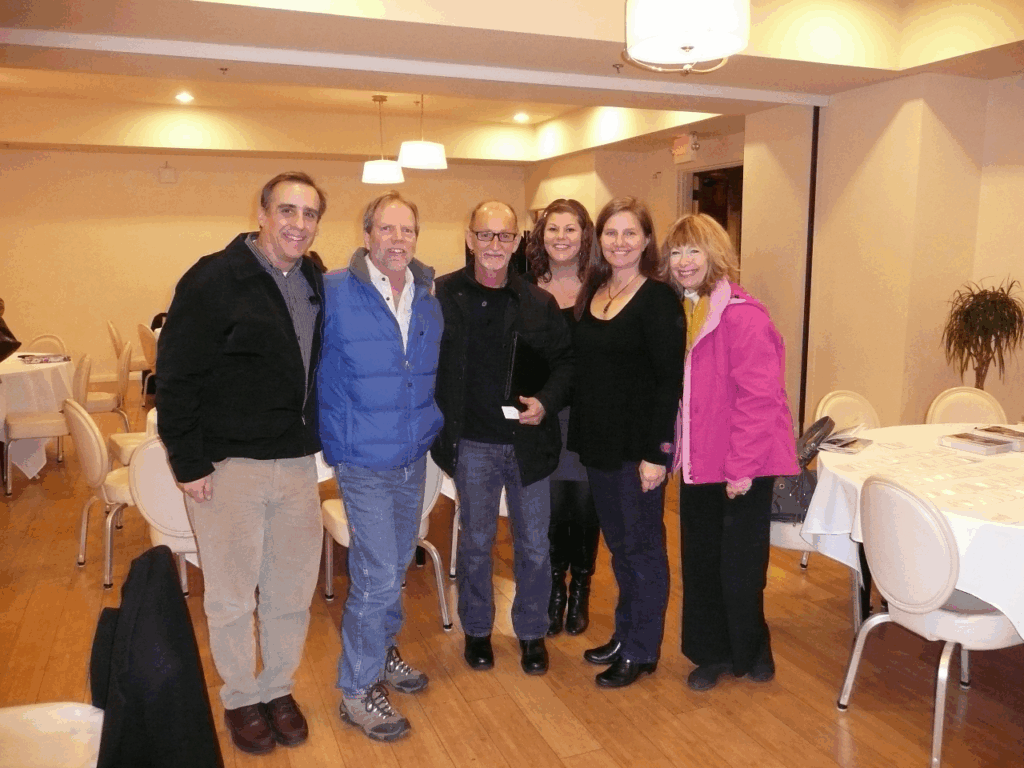 We would like to send a special “Thank You” to Daniel, Rachel and their staff at the Sedona Rouge Hotel and Spa for hosting a fantastic meeting last night for the vendors of the Sedona Bridal Fair. We were thrilled at the great turnout from our members interested in learning about the exciting news provided by the Sedona Bridal Fair committee.